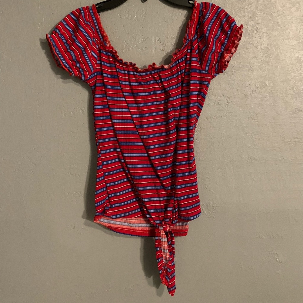 cute red and blue tee